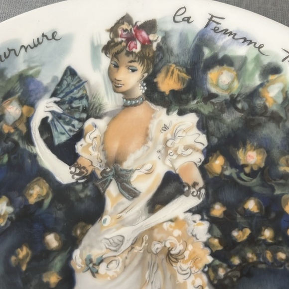 Vintage D’arceau Limoges Collector Plate “Sarah” Limoges Plate with Mounting Kit - Picture 3 of 12